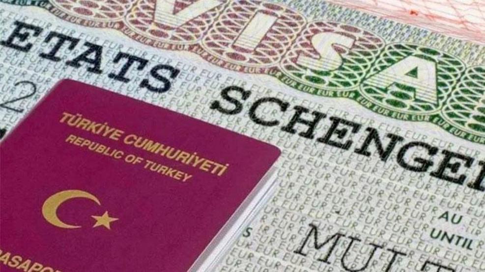 Randevu almak bile aylar sürüyor: Bitmeyen Schengen sorunu