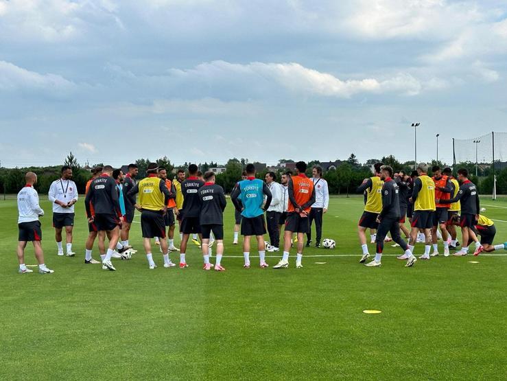 A Milli Futbol Takımının kadrosunda 4 kesik