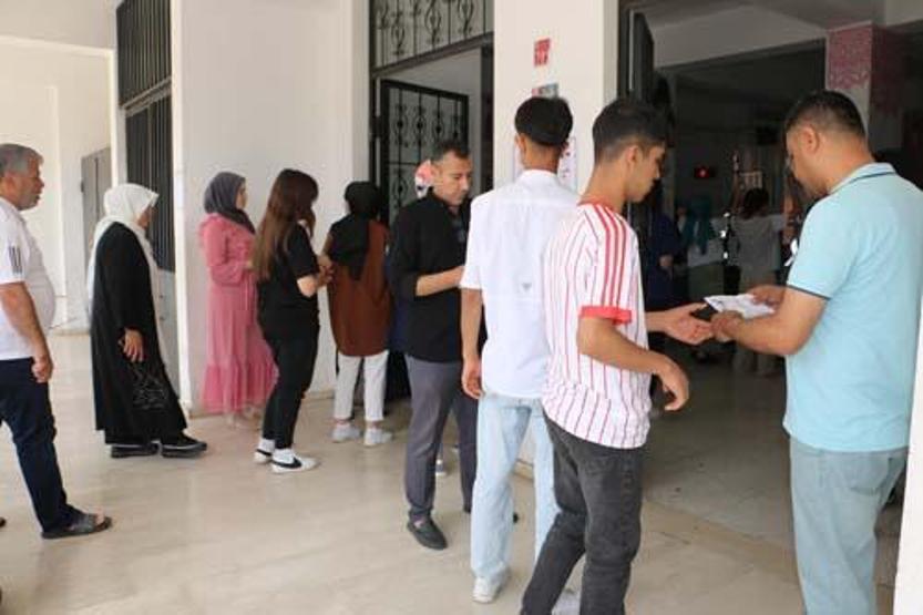 Manzara değişmedi: Bir sınav klasiği Dakikalar ile geç kaldılar