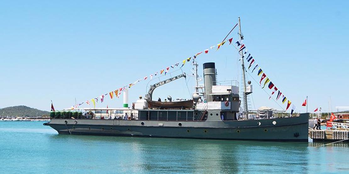 TCG Nusret Gemisi Ayvalık’ta