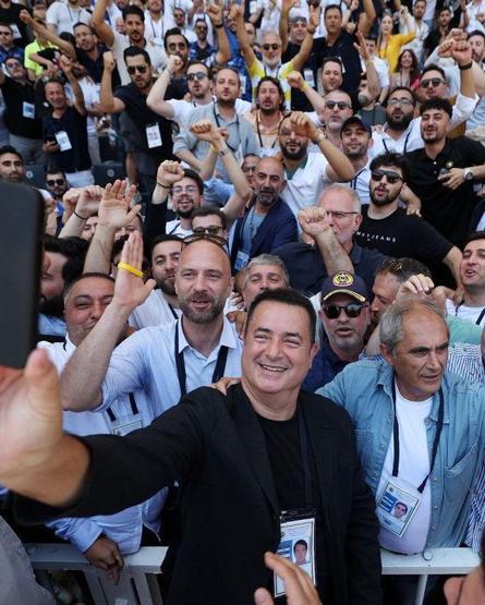 Acun Ilıcalının Fenerbahçe paylaşımı sosyal medyayı salladı Beğeni butonu çöktü Gurur duyuyorum