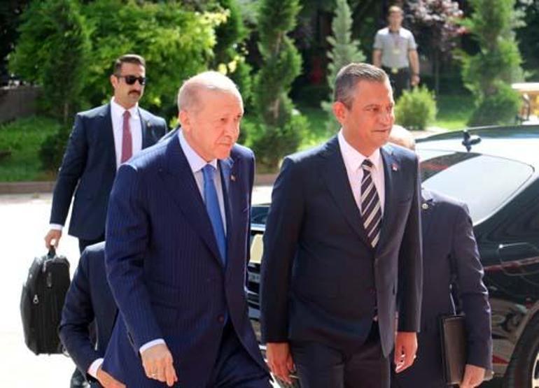 Gözler 20 Temmuza çevrildi Erdoğan ile Özgür Özel Kıbrıs’ta görüşecek mi