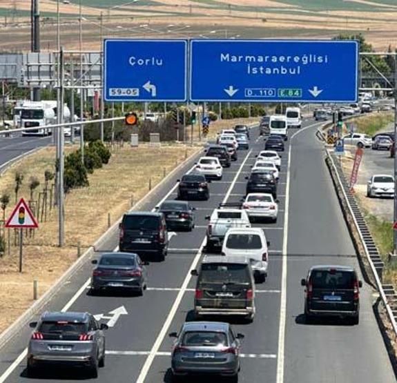 Tatil bitti: İstanbula dönüş çilesi başladı