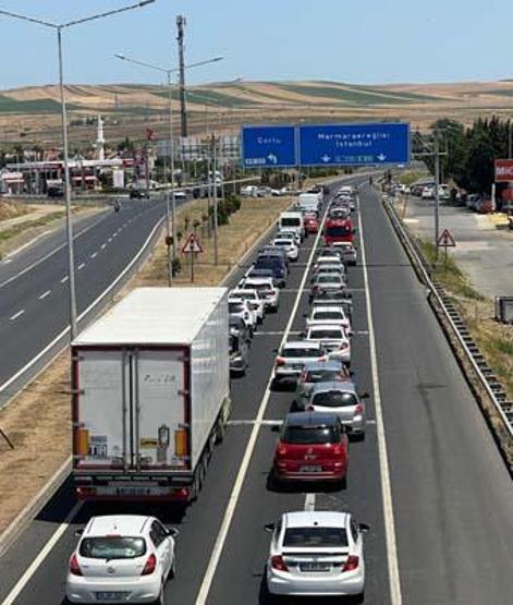 Tatil bitti: İstanbula dönüş çilesi başladı