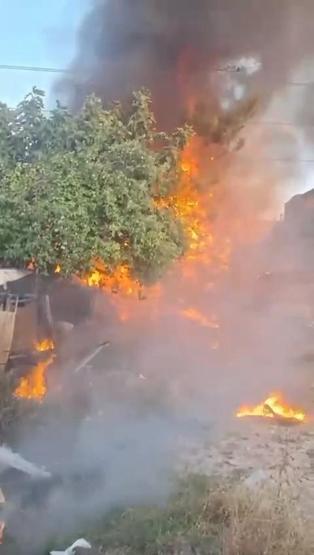 Tüpler bomba gibi patladı, ev alevlere teslim oldu