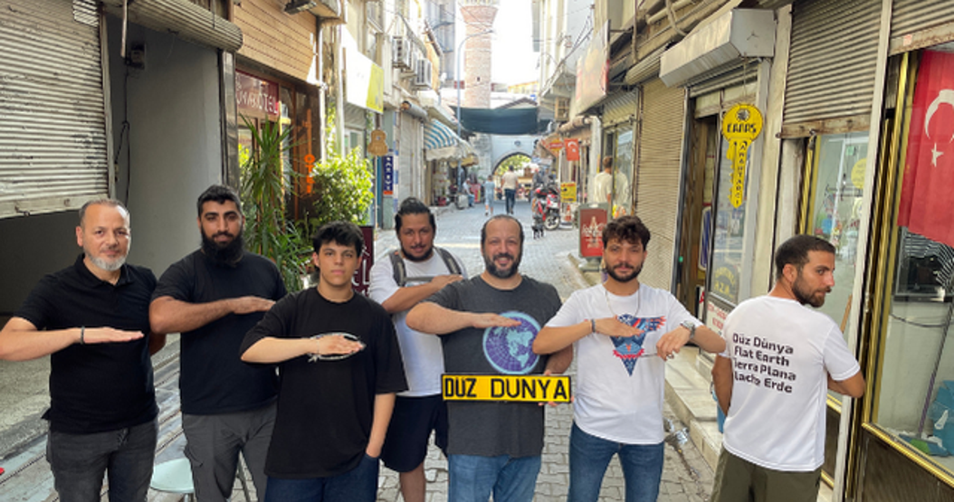 Dernek bile kurdu Adanada Dünya düzdür diyen kişi şimdi de belediyeye başvurdu: Talebi yine çok şaşırttı...