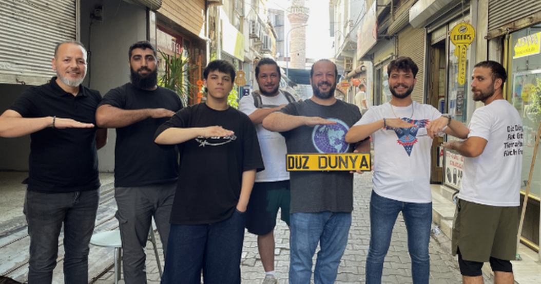 Dernek bile kurdu Adanada Dünya düzdür diyen kişi şimdi de belediyeye başvurdu: Talebi yine çok şaşırttı...