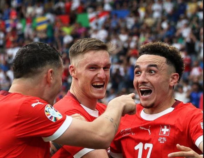 Son şampiyon İtalya, erken veda etti İsviçre çeyrek finalde