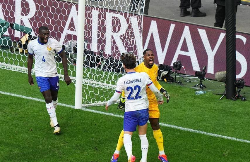 Fransa, Belçika’yı tek golle geçti
