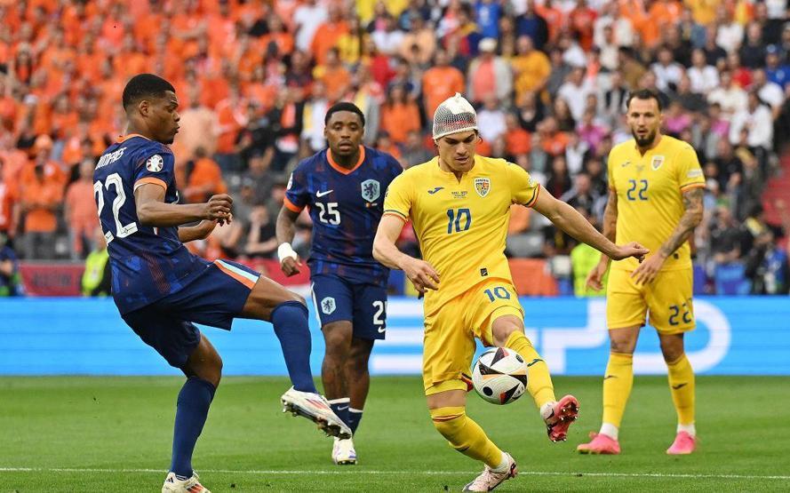 Hollanda, Romanya’yı geçti ve çeyrek finale yükseldi