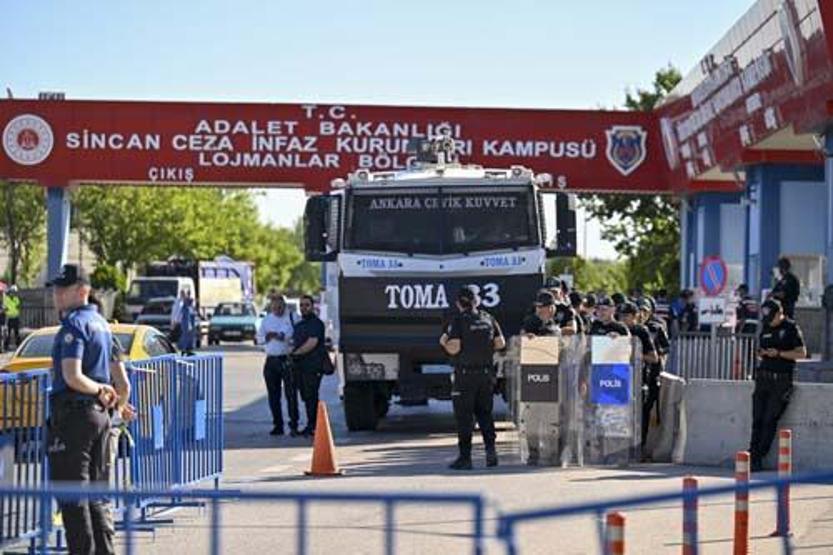 SON DAKİKA HABERİ... Sinan Ateş cinayeti davasının dördüncü celsesi başladı Ayşe Ateş: Bildiğim hiçbir şeyin sır kalmasını istemiyorum