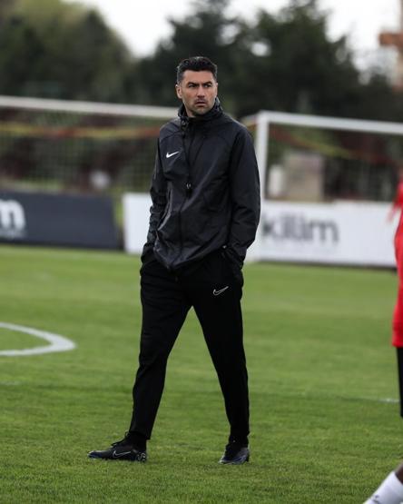 Burak Yılmazdan Hollanda maçı öncesi açıklama: 2008den sonra...