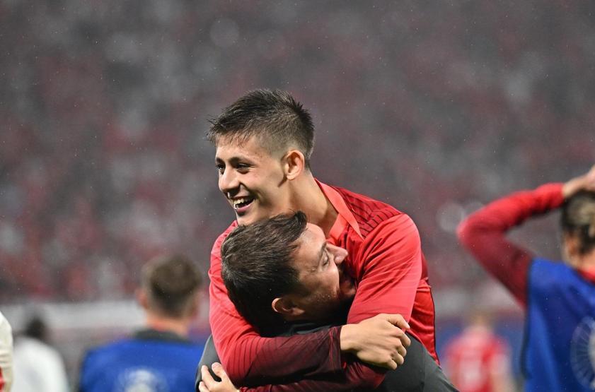 A Milli Takım EURO 2024de Hollandaya karşı çeyrek final maçına çıkıyor Tüm Türkiye nefesini tuttu...