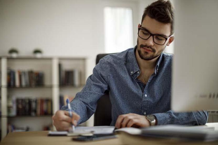 Çalışanların üçte biri “e-posta stresi” yaşıyor
