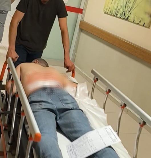 Bir hafta önce ayrıldığı fabrikadaki 2 arkadaşını bıçaklayıp kaçtı