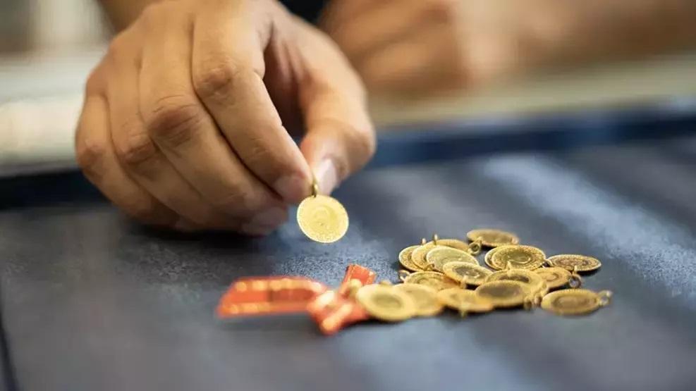 ELİNDE ALTIN OLANLAR DİKKAT İslam Memiş Beklenen gün geldi çattı diyerek uyardı Dananın kuyruğu koptu