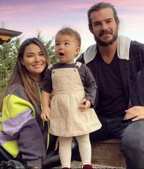 EVDEN 165 KOLİ KIYAFET ÇIKTI Birkaç gün bana müsaade