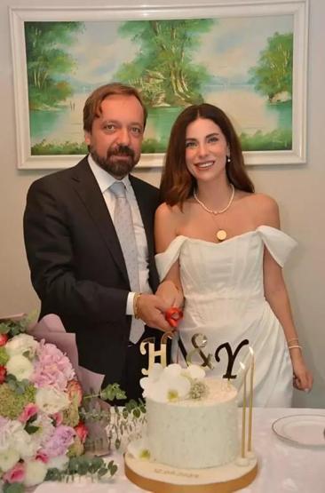 Evlilik yolunda ilk adımı attı O anları böyle paylaştı
