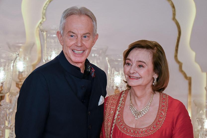 Yılın düğünü Ünlü isimlerin boy gösterdiği tören: Kim Kardashian, Tony Blair, Infantino...