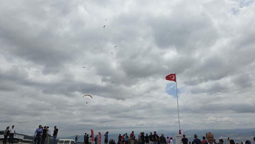Paraşütü ile uçtuğu Tokatı kuş bakışı kaydetti