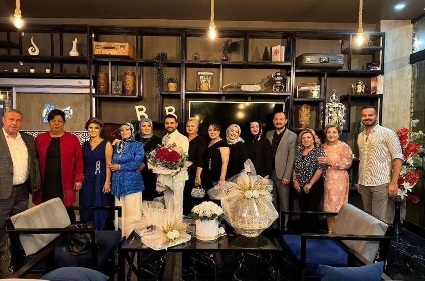 Kadir Ezildi, sevgilisi Gamze Türkmenle sözlendi Sosyal medya yıkıldı: Eşinin temizlik ve yemek derdi olmayacak