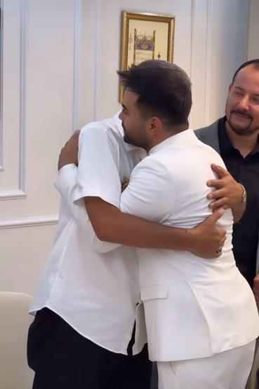 Kadir Ezildi, sevgilisi Gamze Türkmenle sözlendi Sosyal medya yıkıldı: Eşinin temizlik ve yemek derdi olmayacak