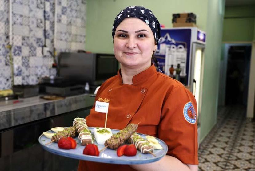 Adanalıların gözde tatlısı: ÇÖP ŞİŞ KATMER Yoğun ilgi var, yok satıyor