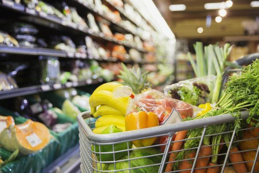 Ticaret Bakanlığı ekipleri İstanbulda sahaya indi Market ve restoranlar denetlendi...