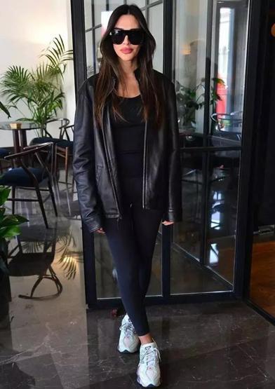 Aslıhan Doğan Turan çocuklarıyla Bodrumda