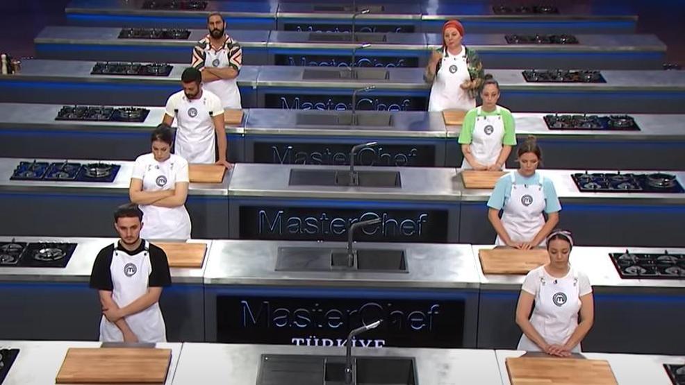 Son dakika: MasterChef’te ana kadroya giren 10. yarışmacı belli oldu Onur Deniz kavgası 22 Temmuz MasterChef ana kadroya kim girdi, kim kazandı
