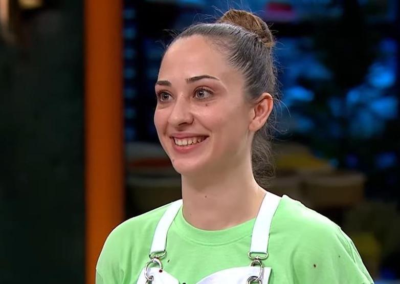 Son dakika: MasterChef’te ana kadroya giren 10. yarışmacı belli oldu Onur Deniz kavgası 22 Temmuz MasterChef ana kadroya kim girdi, kim kazandı