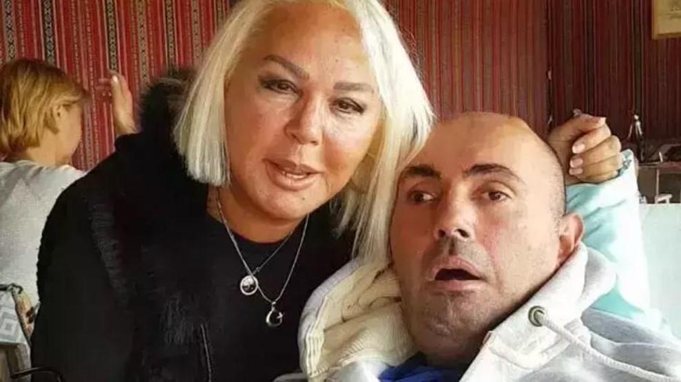 Safiye Soymanın MS hastası oğlu Harun Akaröz hayatını kaybetti Faik Öztürk cenaze bilgilerini duyurdu
