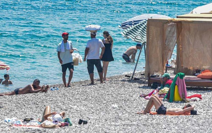 Sıcak havada sokak lezzetlerinde seyyar tehlike: Midye dolma yerken bir kez daha düşünün