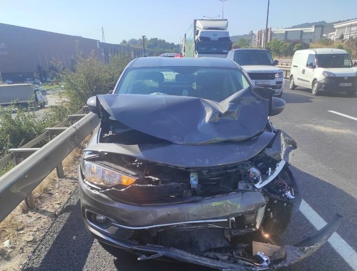 Oyuncak bebeğini bir an olsun bırakmadı Bursada feci kaza