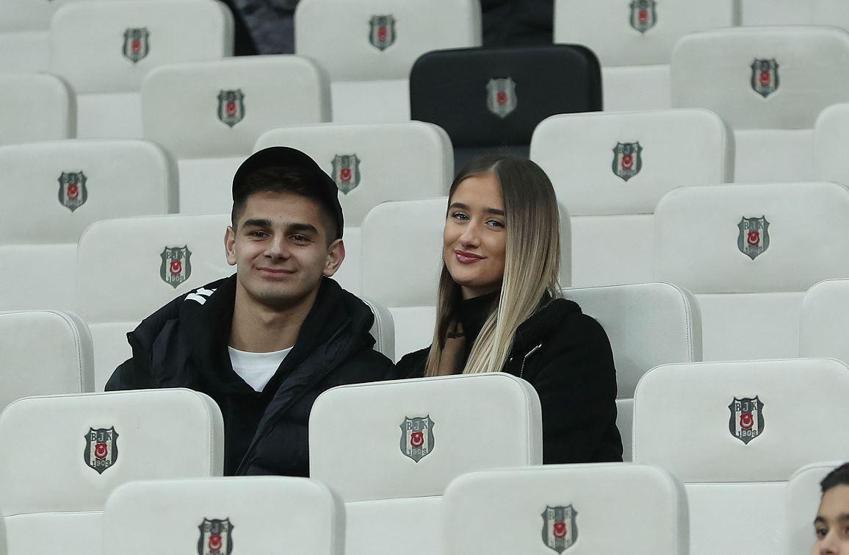 Beşiktaş, Ajdin Hasicle yollarını ayırıyor Anlaşmadaki o madde dikkat çekti