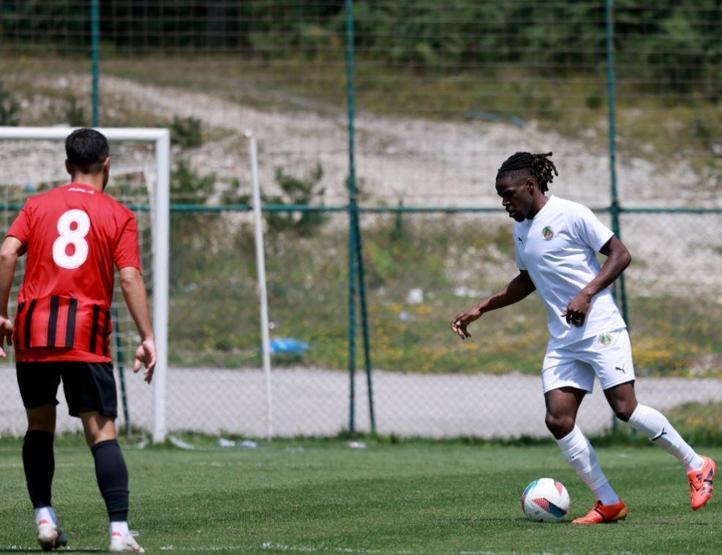 Süper Lig takımları, hazırlık maçında karşılaştı