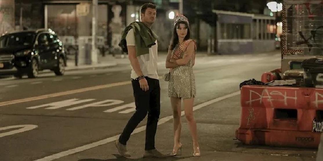 ‘Aşk-ı Memnu’ ve ‘Fatmagül’ün Suçu Ne’ dizilerinin yıldızı Beren Saat yeni projeyle dönüyor Filmin adı belli oldu