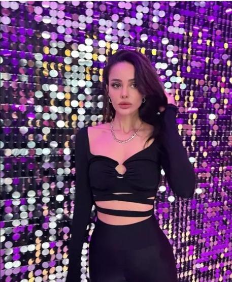 Akasya Durağı’nın Dilek’i Pelin Sönmez paylaşımlarıyla sosyal medyayı sallıyor