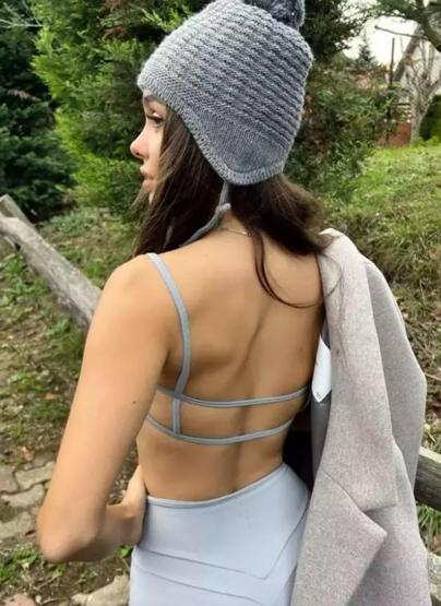 Akasya Durağı’nın Dilek’i Pelin Sönmez paylaşımlarıyla sosyal medyayı sallıyor