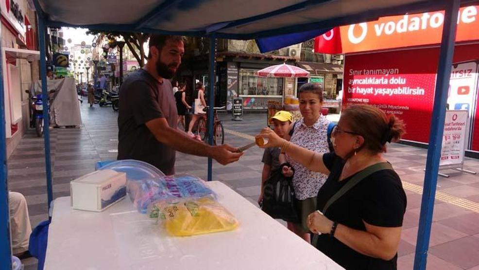 Bağırsakları motor gibi çalıştırıyor... Kansere ve akciğere faydalı Şifa kaynağı olarak biliniyor: Tanesi 10 lira, günde 500-1000 adet satılıyor