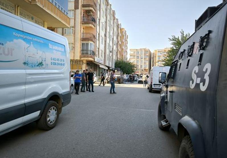 Diyarbakırda silahlı kavgada 2 kişi yaralandı