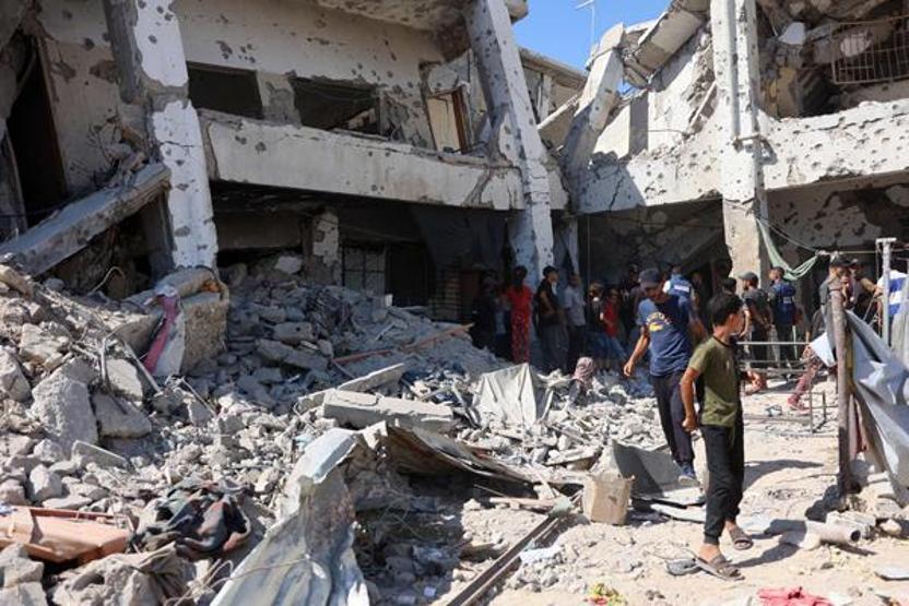 İsrail Filistinlilerin sığındığı iki okulu vurdu: 15 ölü, 30 yaralı