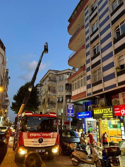 Yangın ihbarına gitmişlerdi Çatıya çıkınca şoke oldular