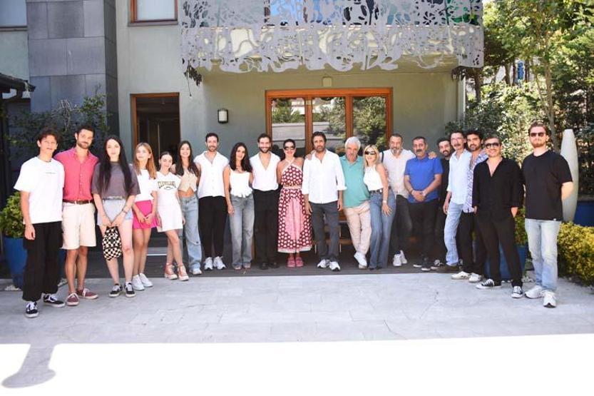 Kanal D’den Yeni Sezona İki İddialı Dizi Projesi Kübra Ünlü yazdı