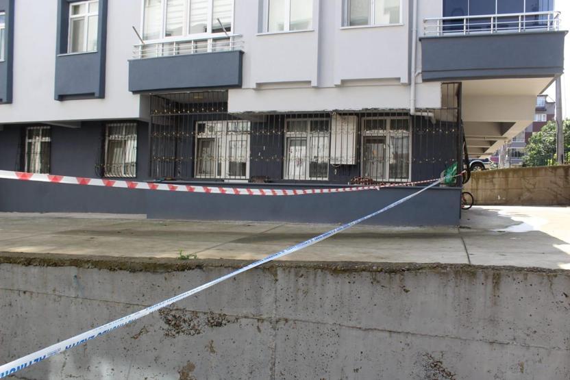 Orduda sağanak sonrası istinat duvarı çöktü