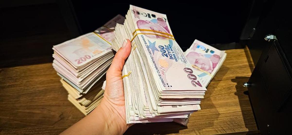 SICAK GELİŞME| Nakit parası olanlar dikkat TL mevduatta reel getiri rekor seviyeye yaklaştı İŞTE 1 MİLYON TLNİN 32 GÜNLÜK GETİRİSİ