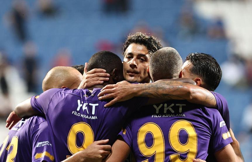 Eyüpspor, ilk galibiyetini farklı aldı