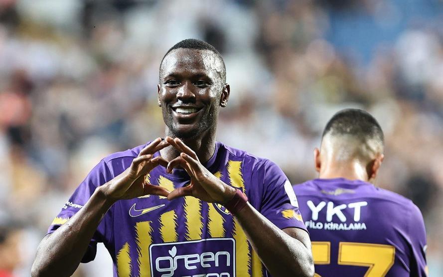 Eyüpspor, ilk galibiyetini farklı aldı