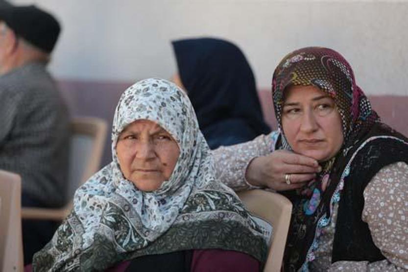 Yangında tahliye edilen vatandaşlar o anları anlattı: Resmen cehennemi yaşadık