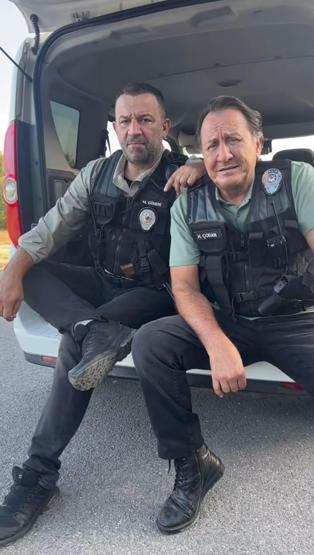 Arka Sokakların yıldızları Şevket Çoruh ve Özgür Ozan sosyal medyayı salladı Yeniyiz, yine yakınız